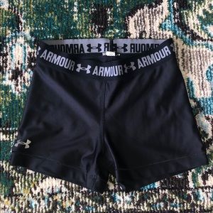 Black underarmour spandex